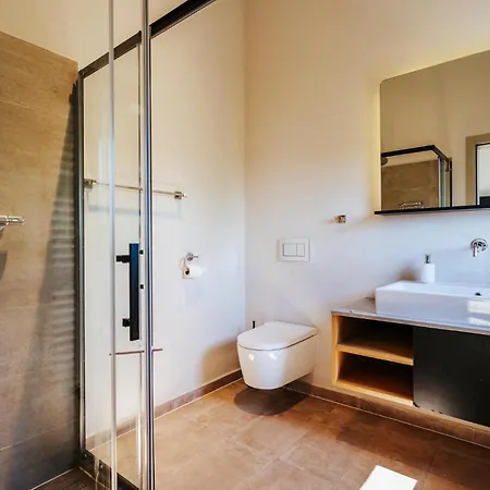 Mima Ferienhaus Pula