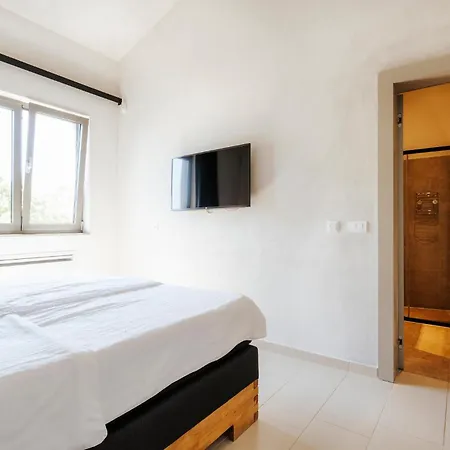 Mima Ferienhaus Pula