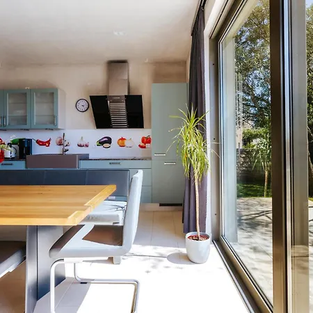 Mima Prázdninový dům *