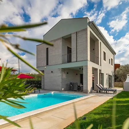 Mima Holiday home *